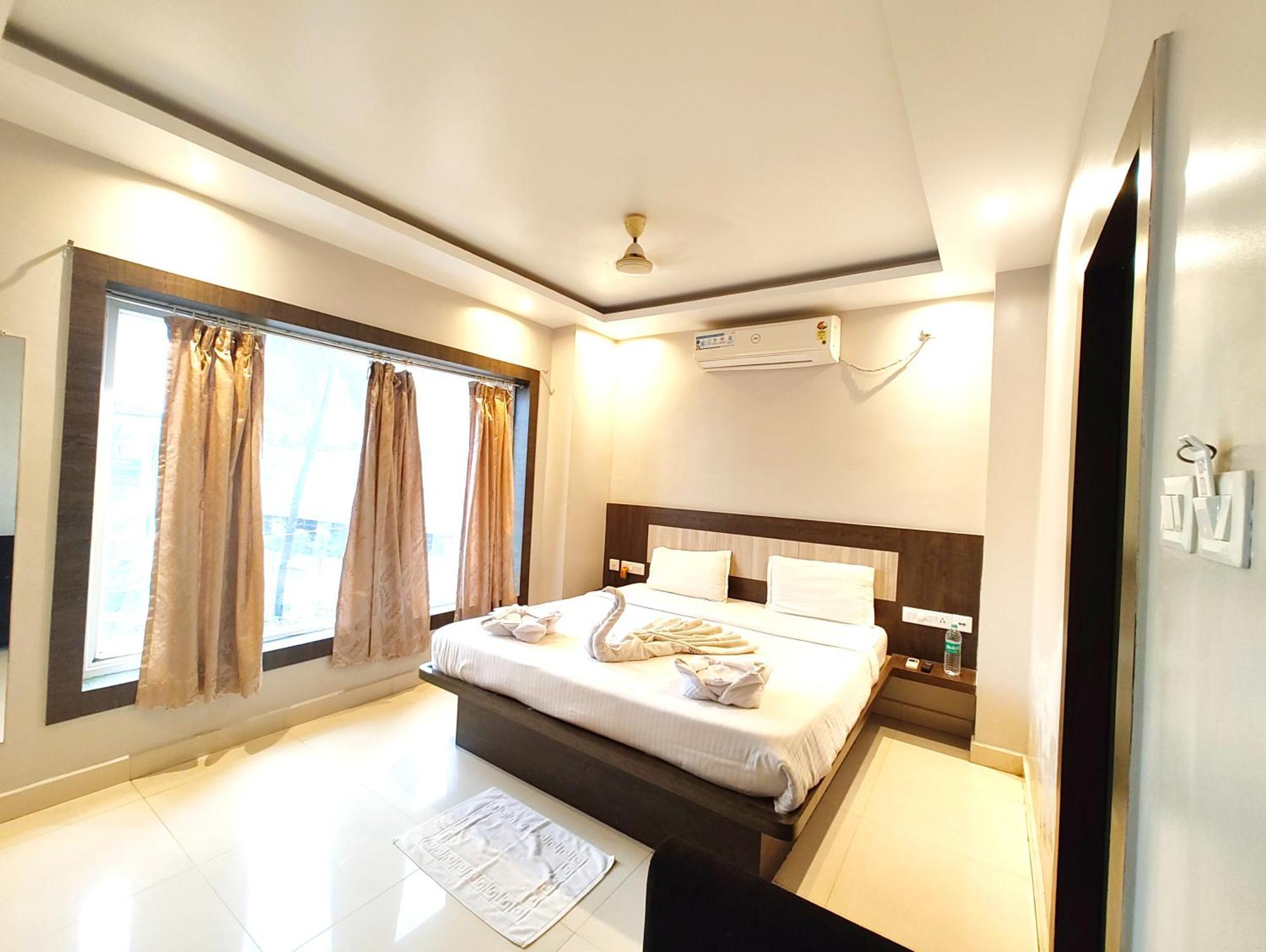 Goroomgo Hotel Home Town Puri Near Golden Beach And Temple গোরুমগো হোটেল হোম টাউন পুরী গোল্ডেন বিচ এবং মন্দিরের কাছে गोल्डन बीच के पास होटल होम टाउन - Fully-Air-Conditioned-With-Lift-Wifi-Home Style-Food Menu-And Parking Facilities - Book Now Eksteriør bilde