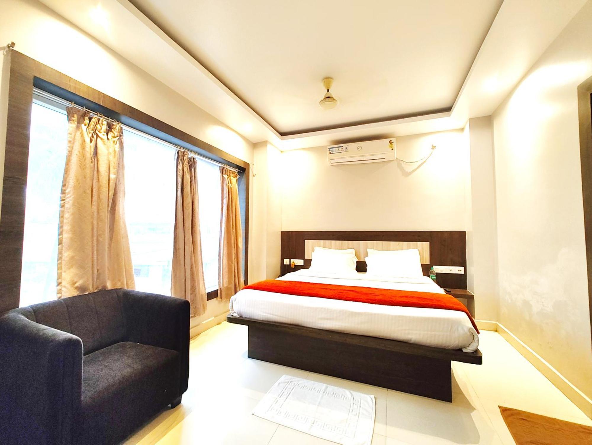 Goroomgo Hotel Home Town Puri Near Golden Beach And Temple গোরুমগো হোটেল হোম টাউন পুরী গোল্ডেন বিচ এবং মন্দিরের কাছে गोल्डन बीच के पास होटल होम टाउन - Fully-Air-Conditioned-With-Lift-Wifi-Home Style-Food Menu-And Parking Facilities - Book Now Eksteriør bilde