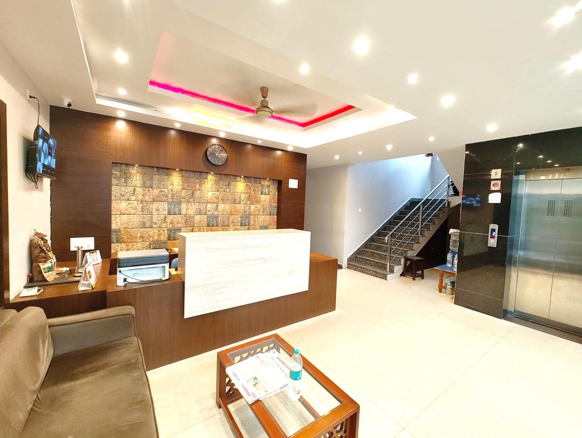 Goroomgo Hotel Home Town Puri Near Golden Beach And Temple গোরুমগো হোটেল হোম টাউন পুরী গোল্ডেন বিচ এবং মন্দিরের কাছে गोल्डन बीच के पास होटल होम टाउन - Fully-Air-Conditioned-With-Lift-Wifi-Home Style-Food Menu-And Parking Facilities - Book Now Eksteriør bilde