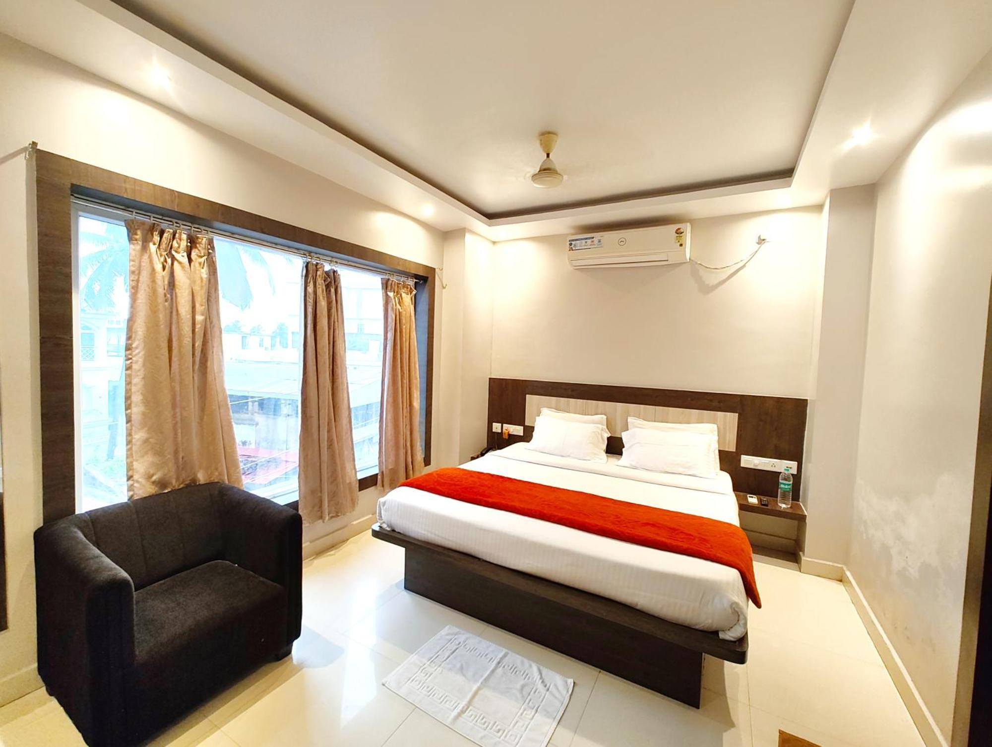 Goroomgo Hotel Home Town Puri Near Golden Beach And Temple গোরুমগো হোটেল হোম টাউন পুরী গোল্ডেন বিচ এবং মন্দিরের কাছে गोल्डन बीच के पास होटल होम टाउन - Fully-Air-Conditioned-With-Lift-Wifi-Home Style-Food Menu-And Parking Facilities - Book Now Eksteriør bilde