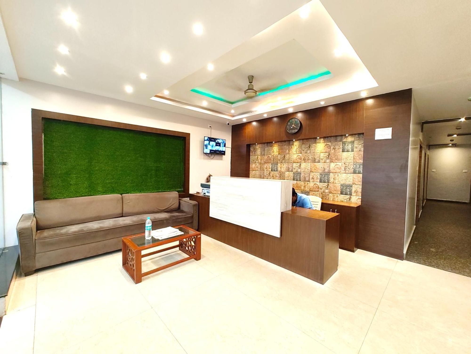 Goroomgo Hotel Home Town Puri Near Golden Beach And Temple গোরুমগো হোটেল হোম টাউন পুরী গোল্ডেন বিচ এবং মন্দিরের কাছে गोल्डन बीच के पास होटल होम टाउन - Fully-Air-Conditioned-With-Lift-Wifi-Home Style-Food Menu-And Parking Facilities - Book Now Eksteriør bilde